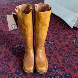 Durango Wet women’s boots. Price drop!!!